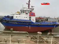 Буксирний човен на продаж