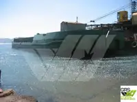 Баржа на продаж