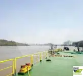 Баржа на продаж