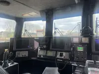 Катамаран на продаж