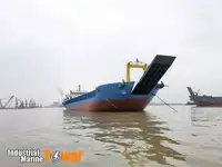 Баржа на продаж