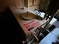 Буксирний човен на продаж