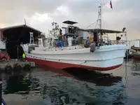 Ярусне судно на продаж