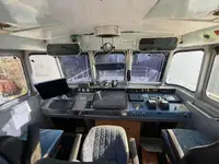 Катамаран на продаж