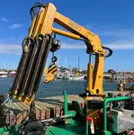 Буксирний човен на продаж