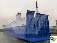 Буксирний човен на продаж