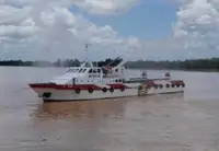 Контейнерний корабель на продаж