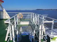 Десантний корабель, танк на продаж