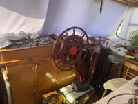 Робочі човни на продаж
