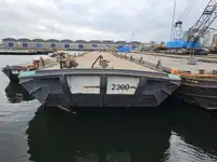 Баржа на продаж