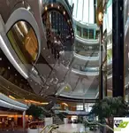 Круїзний корабель на продаж