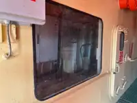 Буксирний човен на продаж