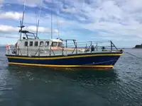 рятувальний човен на продаж