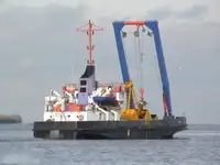 Робочі човни на продаж