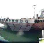 Баржа на продаж