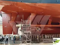 Круїзний корабель на продаж