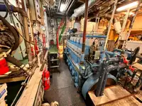 Рибальський траулер на продаж