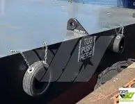 Баржа на продаж