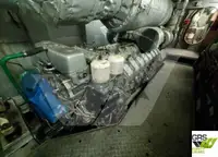 Моторне судно на продаж