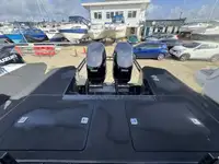 Жорсткий надувний човен на продаж