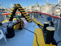 Буксирний човен на продаж