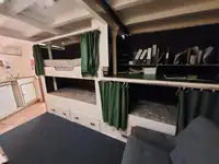 Баржа на продаж