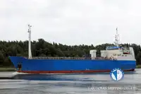 Рефрижераторний корабель на продаж