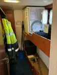 Буксирний човен на продаж