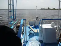Моторне судно на продаж