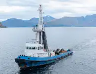 Буксирний човен на продаж